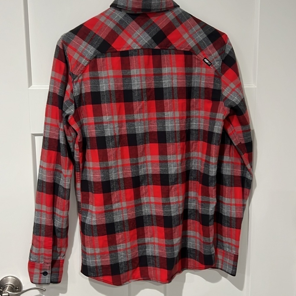 Fox Racing Women’s Long Sleeve Flannel Sz S - Picture 2 of 4